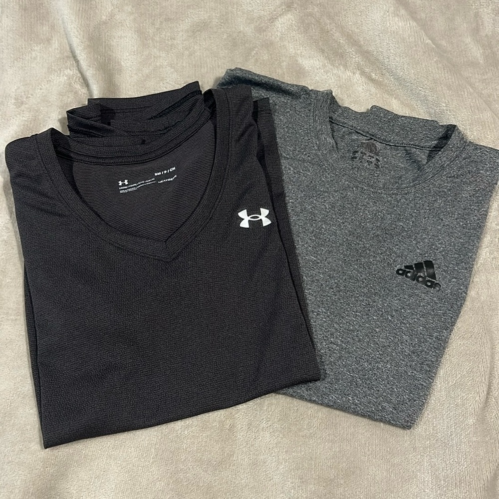 Athletic tops (2)